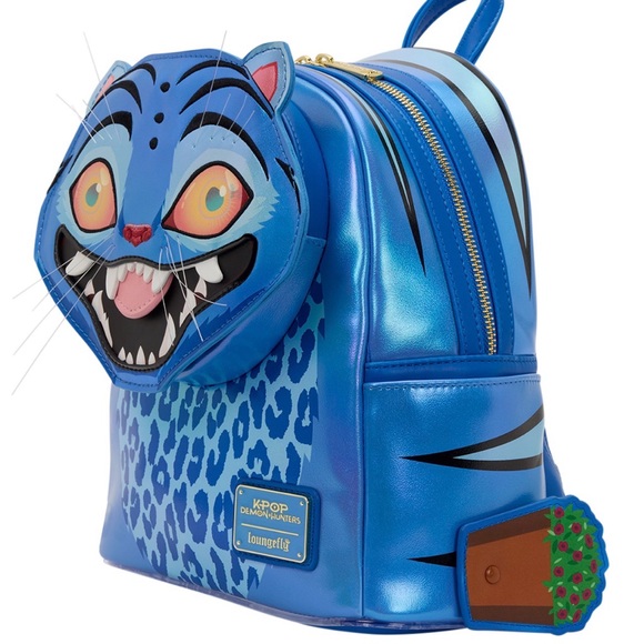 Loungefly KPop Demon Hunters Exclusive Derpy Cosplay Light-Up Glow Mini Backpack main image 12